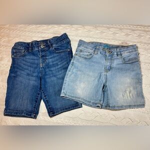 Lot of 2 Kid’s Thereabouts Denim Shorts Light Blue & Dark Blue Size 10 #1067